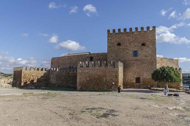 Ciudad Real - Argamasilla de Alba 06 - castillo de Penyarroya.jpg